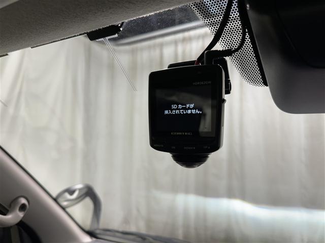 ハイエースバン ロングＤＸ　衝突被害軽減システム　メモリーナビ　フルセグ　バックカメラ　ＥＴＣ　ドラレコ　ＣＤ　ミュージックプレイヤー接続可　ＤＶＤ再生　ＬＥＤヘッドランプ　乗車定員６人　キーレス　ワンオーナー（23枚目）