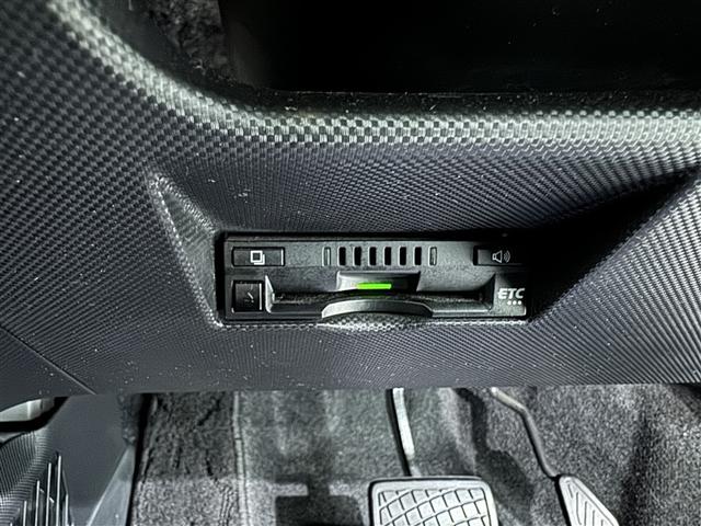 ライズ Z 衝突被害軽減システム メモリーナビ フルセグ バックカメラ ETC ドラレコ CD ミュージックプレイヤー接続可 DVD再生 オートクルーズコントロール LEDヘッドランプ スマートキー キーレス(16枚目)