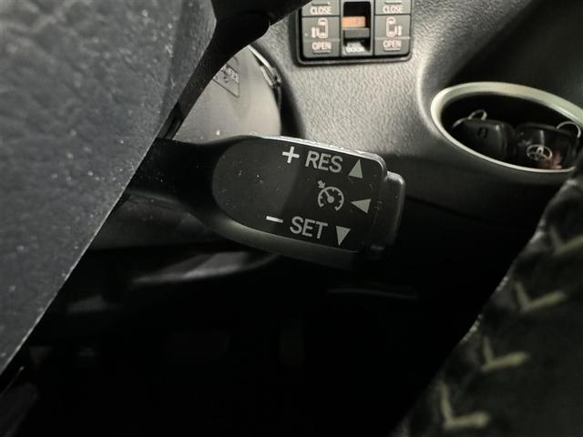 シエンタ ハイブリッド　Ｇ　セーフティーエディションＩＩ　衝突被害軽減システム　メモリーナビ　フルセグ　バックカメラ　ＥＴＣ　ドラレコ　ＣＤ　ミュージックプレイヤー接続可　ＤＶＤ再生　後席モニター　オートクルーズコントロール　ＬＥＤヘッドランプ　乗車定員７人（20枚目）