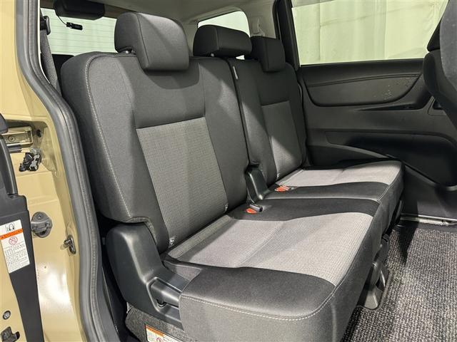 シエンタ ハイブリッド　Ｇ　セーフティーエディションＩＩ　衝突被害軽減システム　メモリーナビ　フルセグ　バックカメラ　ＥＴＣ　ドラレコ　ＣＤ　ミュージックプレイヤー接続可　ＤＶＤ再生　後席モニター　オートクルーズコントロール　ＬＥＤヘッドランプ　乗車定員７人（30枚目）