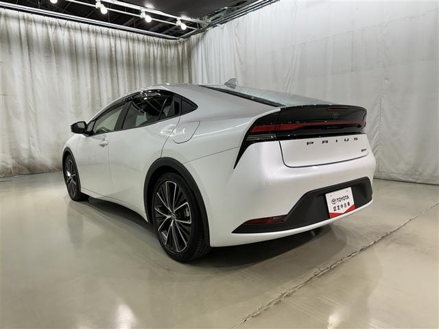 プリウス Ｇ　衝突被害軽減システム　フルセグ　バックカメラ　ＥＴＣ　ドラレコ　ミュージックプレイヤー接続可　オートクルーズコントロール　ＬＥＤヘッドランプ　スマートキー　キーレス　ハイブリッド（6枚目）