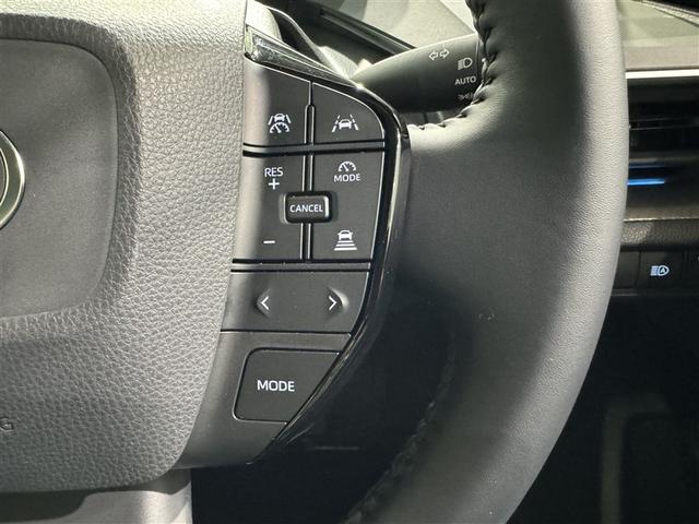 プリウス Ｇ　衝突被害軽減システム　フルセグ　バックカメラ　ＥＴＣ　ドラレコ　ミュージックプレイヤー接続可　オートクルーズコントロール　ＬＥＤヘッドランプ　スマートキー　キーレス　ハイブリッド（17枚目）