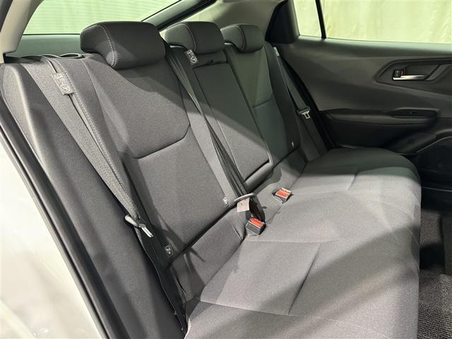 プリウス Ｇ　衝突被害軽減システム　フルセグ　バックカメラ　ＥＴＣ　ドラレコ　ミュージックプレイヤー接続可　オートクルーズコントロール　ＬＥＤヘッドランプ　スマートキー　キーレス　ハイブリッド（28枚目）