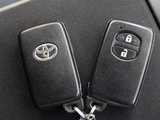 �X�}�[�g�L�[���|�P�b�g��o�b�O�Ɍg�т��Ă���΁A�L�[�����o�����ƂȂ��h�A�n���h������������A�h�A�n���h���̃Z���T�[�ɐG��邾���Ŏ{���ł��܂��B