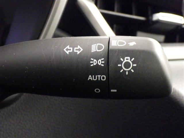 カローラツーリング ハイブリッド S 衝突被害軽減システム メモリーナビ バックカメラ ETC ドラレコ ミュージックプレイヤー接続可 オートクルーズコントロール LEDヘッドランプ スマートキー キーレス ハイブリッド(17枚目)