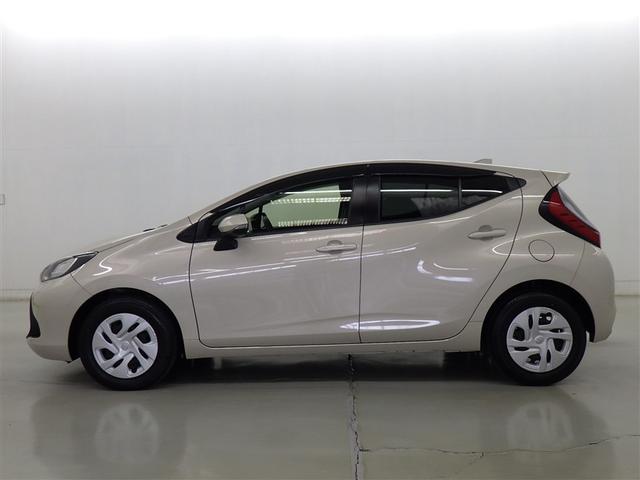 アクア Ｘ　衝突被害軽減システム　メモリーナビ　バックカメラ　ＥＴＣ　ドラレコ　ミュージックプレイヤー接続可　オートクルーズコントロール　ＬＥＤヘッドランプ　スマートキー　キーレス　ハイブリッド　ワンオーナー（4枚目）