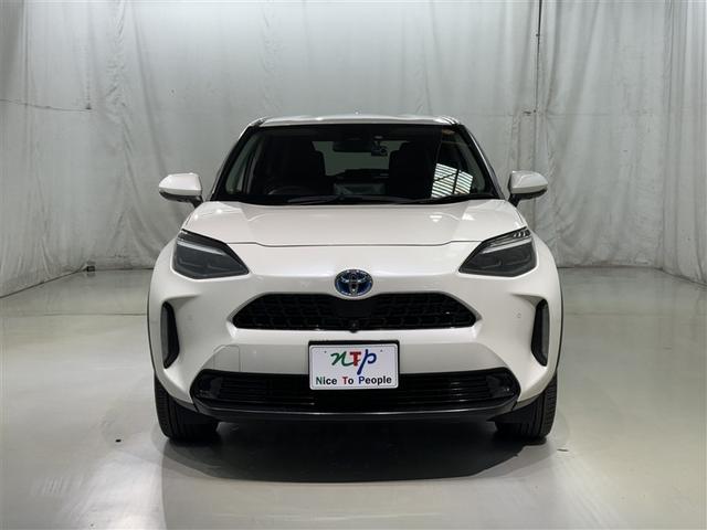 ヤリスクロス ハイブリッドＺ　衝突被害軽減システム　バックカメラ　ＥＴＣ　ドラレコ　ミュージックプレイヤー接続可　電動シート　オートクルーズコントロール　ＬＥＤヘッドランプ　スマートキー　キーレス　ハイブリッド（4枚目）