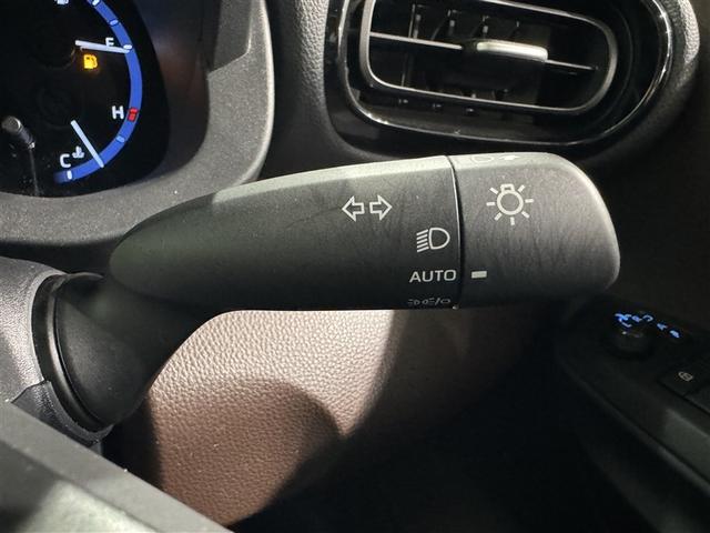 ヤリスクロス ハイブリッドＺ　衝突被害軽減システム　バックカメラ　ＥＴＣ　ドラレコ　ミュージックプレイヤー接続可　電動シート　オートクルーズコントロール　ＬＥＤヘッドランプ　スマートキー　キーレス　ハイブリッド（24枚目）