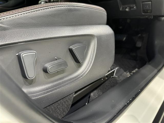 ヤリスクロス ハイブリッドＺ　衝突被害軽減システム　バックカメラ　ＥＴＣ　ドラレコ　ミュージックプレイヤー接続可　電動シート　オートクルーズコントロール　ＬＥＤヘッドランプ　スマートキー　キーレス　ハイブリッド（29枚目）