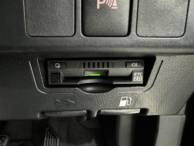 ルーミー カスタムＧ　衝突被害軽減システム　メモリーナビ　フルセグ　バックカメラ　ＥＴＣ　ドラレコ　ＣＤ　ミュージックプレイヤー接続可　ＤＶＤ再生　オートクルーズコントロール　ＬＥＤヘッドランプ　両側電動スライド　キーレス（15枚目）