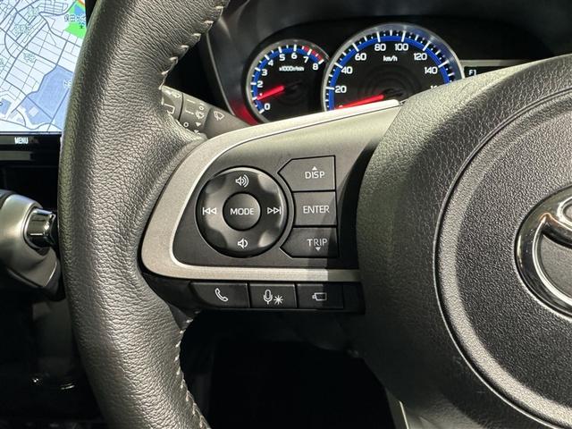 ルーミー カスタムＧ　衝突被害軽減システム　メモリーナビ　フルセグ　バックカメラ　ＥＴＣ　ドラレコ　ＣＤ　ミュージックプレイヤー接続可　ＤＶＤ再生　オートクルーズコントロール　ＬＥＤヘッドランプ　両側電動スライド　キーレス（25枚目）