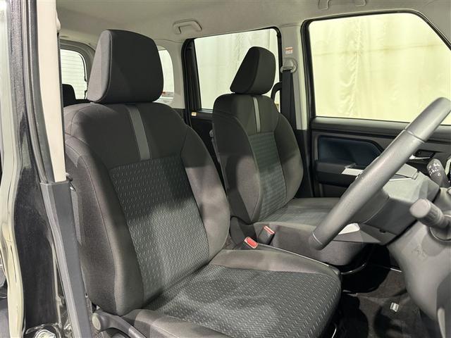 ルーミー カスタムＧ　衝突被害軽減システム　メモリーナビ　フルセグ　バックカメラ　ＥＴＣ　ドラレコ　ＣＤ　ミュージックプレイヤー接続可　ＤＶＤ再生　オートクルーズコントロール　ＬＥＤヘッドランプ　両側電動スライド　キーレス（30枚目）