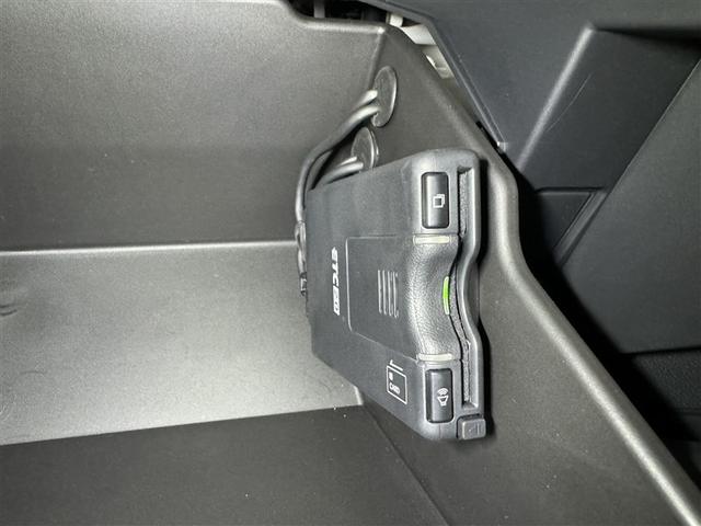 ＧＲ８６ ＲＺ　６速マニュアル　衝突被害軽減システム　メモリーナビ　フルセグ　バックカメラ　ＥＴＣ　ドラレコ　ＣＤ　ミュージックプレイヤー接続可　ＤＶＤ再生　オートクルーズコントロール　ＬＥＤヘッドランプ　キーレス（15枚目）