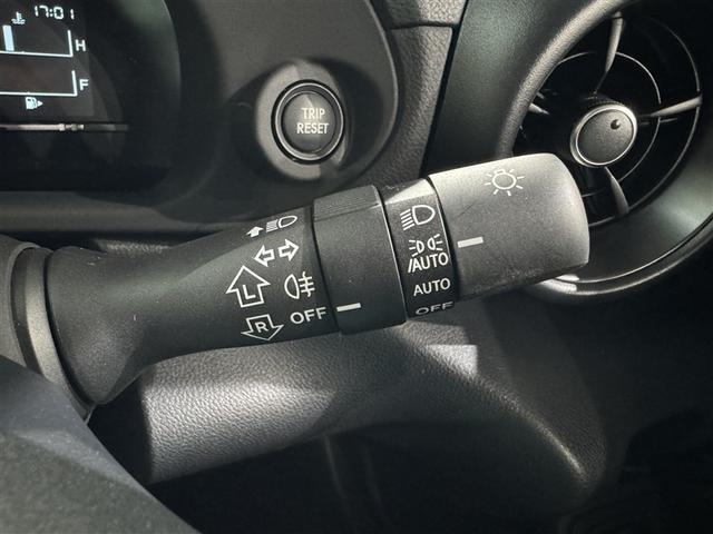 ＧＲ８６ ＲＺ　６速マニュアル　衝突被害軽減システム　メモリーナビ　フルセグ　バックカメラ　ＥＴＣ　ドラレコ　ＣＤ　ミュージックプレイヤー接続可　ＤＶＤ再生　オートクルーズコントロール　ＬＥＤヘッドランプ　キーレス（25枚目）