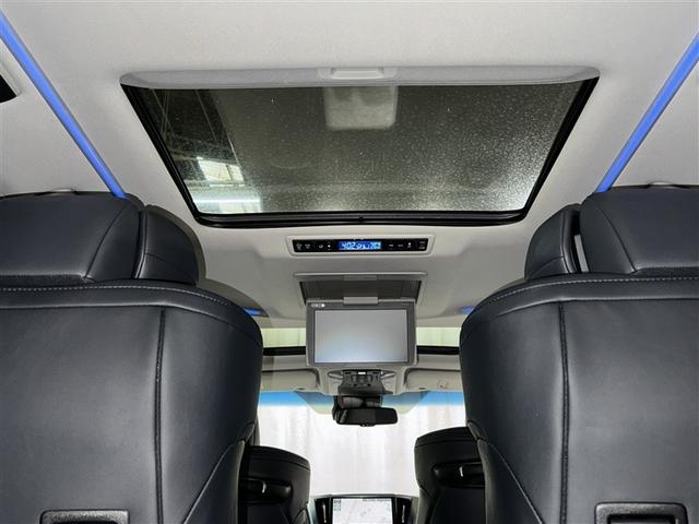 アルファード ２．５Ｓ　Ｃパッケージ　衝突被害軽減システム　メモリーナビ　フルセグ　バックカメラ　ＥＴＣ　ＣＤ　ミュージックプレイヤー接続可　ＤＶＤ再生　後席モニター　サンルーフ　電動シート　オートクルーズコントロール　ＬＥＤヘッドランプ（10枚目）