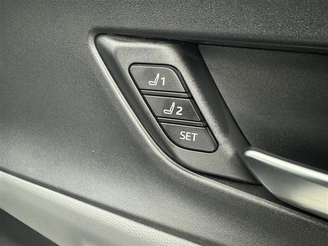 プリウス Z 衝突被害軽減システム メモリーナビ フルセグ バックカメラ ETC ドラレコ ミュージックプレイヤー接続可 サンルーフ 電動シート オートクルーズコントロール LEDヘッドランプ スマートキー(32枚目)