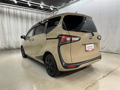 ��ǳ��ǴĶ��ˤ�䤵�����ϥ��֥�åɼ֤Ǥ����ȥ西���ѿ��ǵ���ǥϥ��֥�åɥ����ƥ����̩���������Ƥ���ޤ��� 6