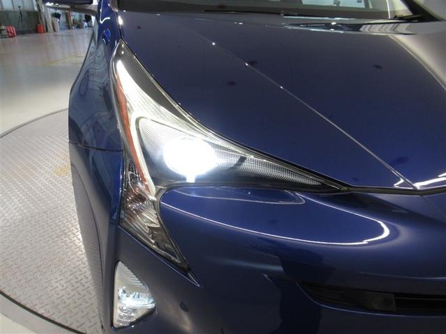 プリウス Aツーリングセレクション 衝突被害軽減システム メモリーナビ フルセグ バックカメラ ETC CD ミュージックプレイヤー接続可 DVD再生 オートクルーズコントロール LEDヘッドランプ スマートキー キーレス ハイブリッド(9枚目)