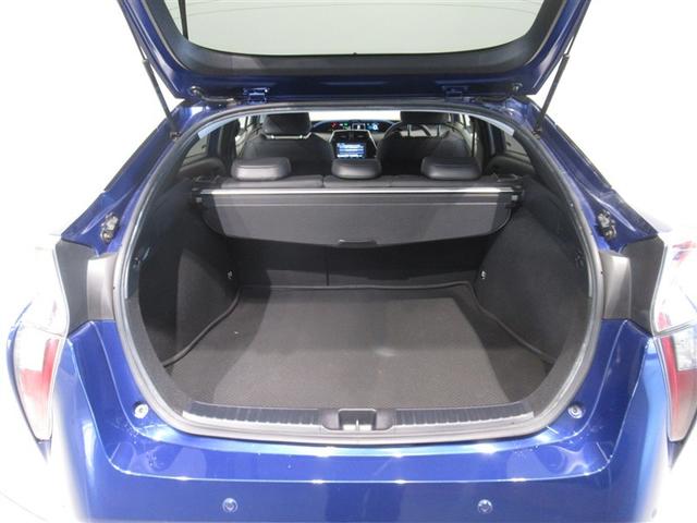 プリウス Aツーリングセレクション 衝突被害軽減システム メモリーナビ フルセグ バックカメラ ETC CD ミュージックプレイヤー接続可 DVD再生 オートクルーズコントロール LEDヘッドランプ スマートキー キーレス ハイブリッド(13枚目)