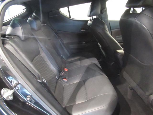 Ｃ－ＨＲ Ｇ　衝突被害軽減システム　メモリーナビ　フルセグ　バックカメラ　ＥＴＣ　ドラレコ　ＣＤ　ミュージックプレイヤー接続可　ＤＶＤ再生　オートクルーズコントロール　ＬＥＤヘッドランプ　スマートキー　キーレス（15枚目）