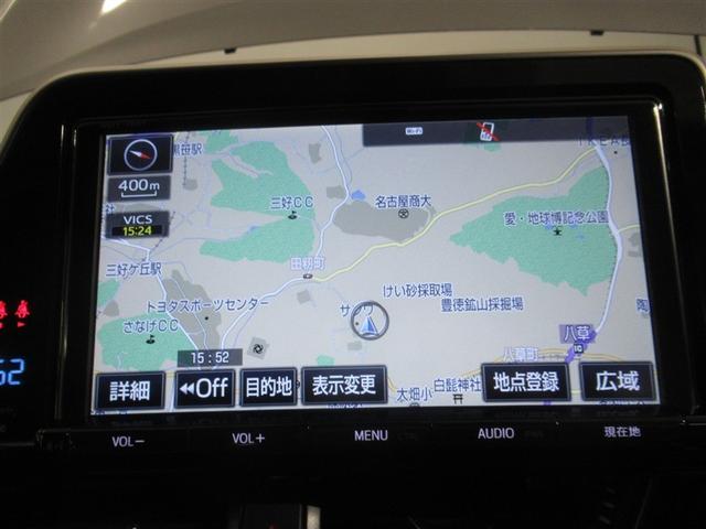 純正ナビを装備。タッチパネル式で使いやすく、お出かけもラクラクです。