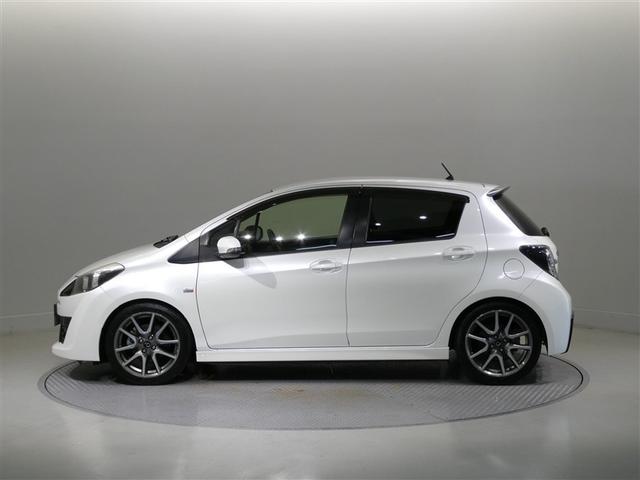 ヴィッツ ＲＳ　Ｇ’ｓ　５速マニュアル　メモリーナビ　フルセグ　ＥＴＣ　ＣＤ　ミュージックプレイヤー接続可　ＤＶＤ再生　ＨＩＤヘッドライト　キーレス　ワンオーナー（2枚目）