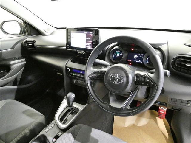 ヤリスクロス ハイブリッドＧ　衝突被害軽減システム　メモリーナビ　バックカメラ　ＥＴＣ　ミュージックプレイヤー接続可　オートクルーズコントロール　ＬＥＤヘッドランプ　スマートキー　キーレス　ハイブリッド　ワンオーナー（15枚目）