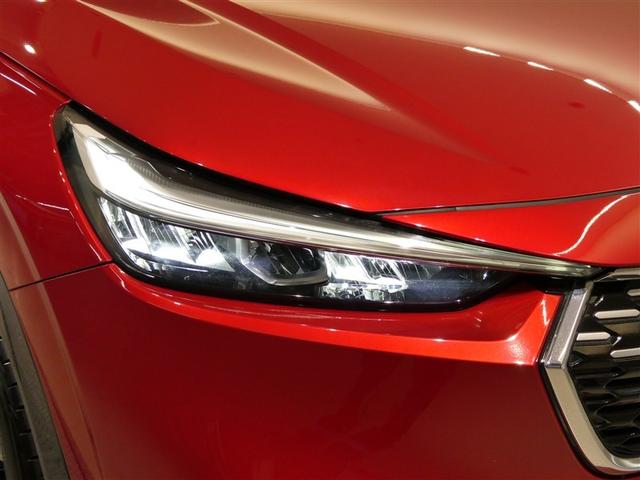 ヴェゼル ｅ：ＨＥＶ　Ｚ　衝突被害軽減システム　メモリーナビ　フルセグ　バックカメラ　ＥＴＣ　ＣＤ　ミュージックプレイヤー接続可　ＤＶＤ再生　オートクルーズコントロール　ＬＥＤヘッドランプ　スマートキー　キーレス　ハイブリッド（9枚目）