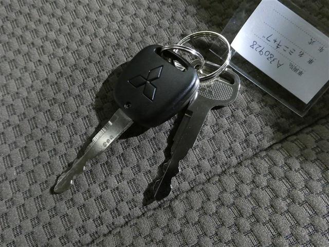 ミニキャブバン Ｇ　衝突被害軽減システム　メモリーナビ　バックカメラ　ＥＴＣ　ＣＤ　ミュージックプレイヤー接続可　ＤＶＤ再生　ＬＥＤヘッドランプ　キーレス　アイドリングストップ（20枚目）