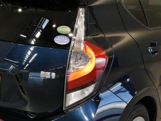 アクア Ｇ　衝突被害軽減システム　メモリーナビ　フルセグ　バックカメラ　ＥＴＣ　ＣＤ　ミュージックプレイヤー接続可　ＤＶＤ再生　オートクルーズコントロール　スマートキー　キーレス　ハイブリッド（10枚目）