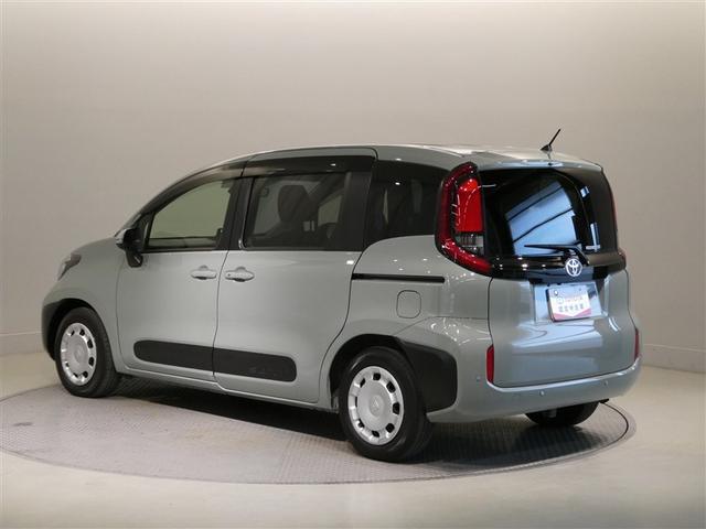 シエンタ Ｇ　衝突被害軽減システム　メモリーナビ　フルセグ　バックカメラ　ＥＴＣ　ミュージックプレイヤー接続可　オートクルーズコントロール　ＬＥＤヘッドランプ　両側電動スライド　乗車定員７人　３列シート　キーレス（4枚目）