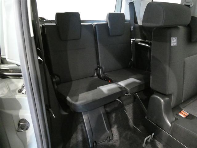 シエンタ Ｇ　衝突被害軽減システム　メモリーナビ　フルセグ　バックカメラ　ＥＴＣ　ミュージックプレイヤー接続可　オートクルーズコントロール　ＬＥＤヘッドランプ　両側電動スライド　乗車定員７人　３列シート　キーレス（14枚目）