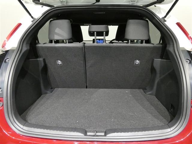 ヤリス ハイブリッドＺ　衝突被害軽減システム　バックカメラ　ＥＴＣ　ミュージックプレイヤー接続可　オートクルーズコントロール　ＬＥＤヘッドランプ　スマートキー　キーレス　ハイブリッド　ワンオーナー（12枚目）