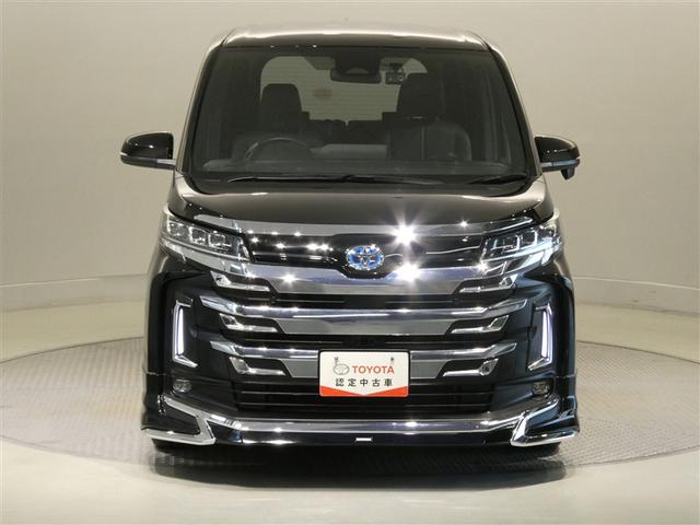 ノア ハイブリッドS-Z 衝突被害軽減システム メモリーナビ フルセグ バックカメラ ETC ミュージックプレイヤー接続可 オートクルーズコントロール LEDヘッドランプ 両側電動スライド 乗車定員7人 3列シート キーレス(2枚目)