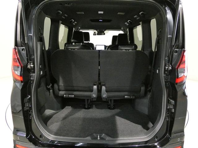 ノア ハイブリッドS-Z 衝突被害軽減システム メモリーナビ フルセグ バックカメラ ETC ミュージックプレイヤー接続可 オートクルーズコントロール LEDヘッドランプ 両側電動スライド 乗車定員7人 3列シート キーレス(13枚目)