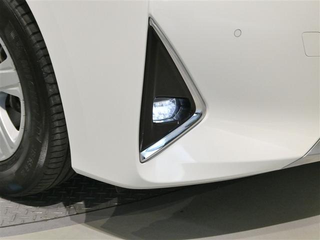 アルファード ２．５Ｘ　衝突被害軽減システム　メモリーナビ　フルセグ　バックカメラ　ＥＴＣ　ＣＤ　ミュージックプレイヤー接続可　ＤＶＤ再生　オートクルーズコントロール　ＬＥＤヘッドランプ　両側電動スライド　乗車定員８人（9枚目）