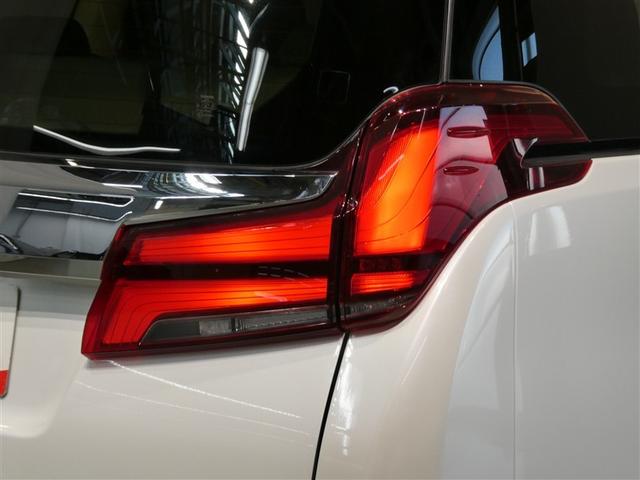 アルファード ２．５Ｘ　衝突被害軽減システム　メモリーナビ　フルセグ　バックカメラ　ＥＴＣ　ＣＤ　ミュージックプレイヤー接続可　ＤＶＤ再生　オートクルーズコントロール　ＬＥＤヘッドランプ　両側電動スライド　乗車定員８人（10枚目）