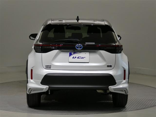 ヤリスクロス ハイブリッドＺ　衝突被害軽減システム　メモリーナビ　フルセグ　バックカメラ　ＥＴＣ　ミュージックプレイヤー接続可　オートクルーズコントロール　ＬＥＤヘッドランプ　スマートキー　キーレス　ハイブリッド　ワンオーナー（5枚目）