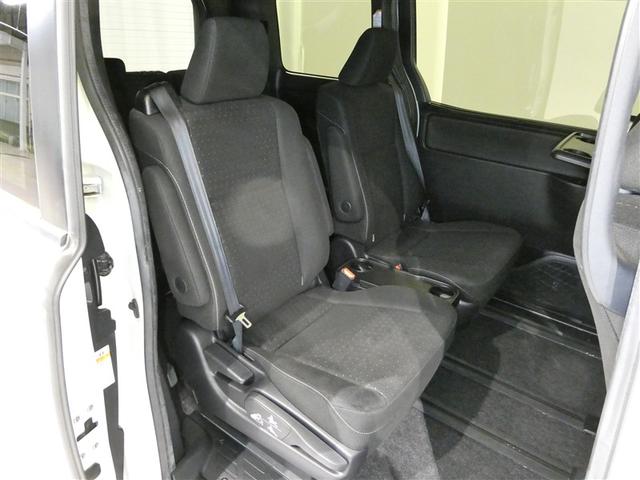 ノア ハイブリッドＧ　衝突被害軽減システム　メモリーナビ　フルセグ　バックカメラ　ＥＴＣ　ＣＤ　ミュージックプレイヤー接続可　ＤＶＤ再生　後席モニター　オートクルーズコントロール　ＬＥＤヘッドランプ　両側電動スライド（12枚目）