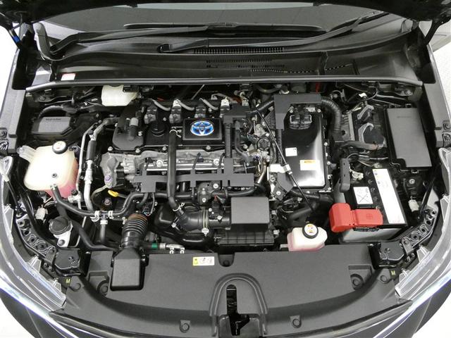 カローラツーリング ハイブリッド ダブルバイビー 衝突被害軽減システム メモリーナビ フルセグ バックカメラ ETC ミュージックプレイヤー接続可 オートクルーズコントロール LEDヘッドランプ スマートキー キーレス ハイブリッド ワンオーナー(8枚目)