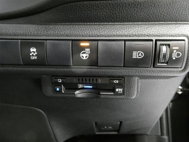 カローラツーリング ハイブリッド ダブルバイビー 衝突被害軽減システム メモリーナビ フルセグ バックカメラ ETC ミュージックプレイヤー接続可 オートクルーズコントロール LEDヘッドランプ スマートキー キーレス ハイブリッド ワンオーナー(20枚目)