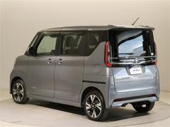 ��ƻ�Υ����ʥ�󥰤�Ӥ줿ϩ�̤Ǥ⡢���ꤷ����꿴�Ϥ�¸����륵���ڥ󥷥��Ǥ������ԡ��ɤνФ������ˤ����ա� 4