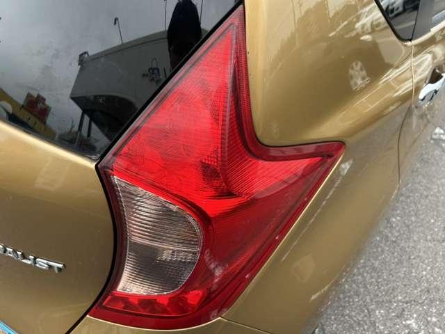 ノート メダリスト　エマージェンシーブレーキパッケージ　禁煙　ナビＴＶ　スマキ―　ＥＴＣ　サイドバイザー　ＡＡＣ　保証付き（12枚目）