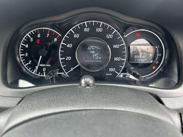 ノート メダリスト　エマージェンシーブレーキパッケージ　禁煙　ナビＴＶ　スマキ―　ＥＴＣ　サイドバイザー　ＡＡＣ　保証付き（30枚目）