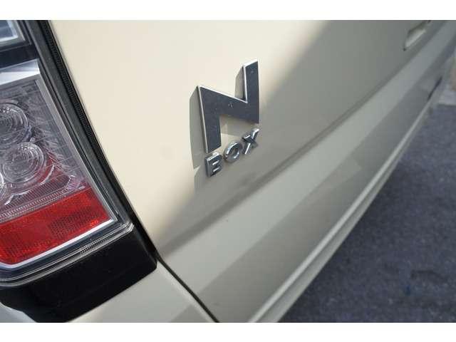 N-BOX G・Lパッケージ 禁煙 スマキ― ディスプレイオーディオ アイスト アルミ キセノン(7枚目)