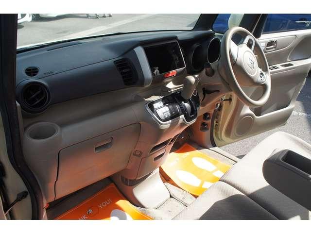 N-BOX G・Lパッケージ 禁煙 スマキ― ディスプレイオーディオ アイスト アルミ キセノン(9枚目)