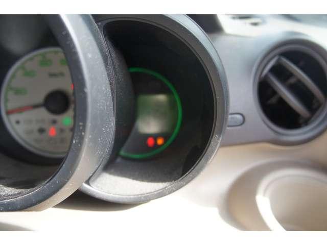 N-BOX G・Lパッケージ 禁煙 スマキ― ディスプレイオーディオ アイスト アルミ キセノン(16枚目)