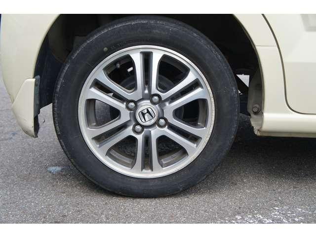 N-BOX G・Lパッケージ 禁煙 スマキ― ディスプレイオーディオ アイスト アルミ キセノン(28枚目)