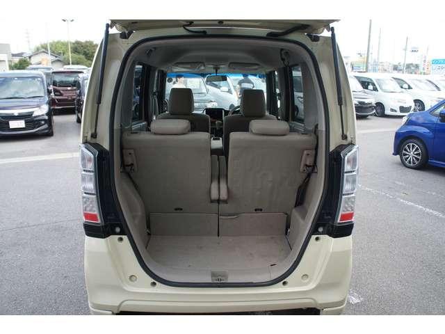 N-BOX G・Lパッケージ 禁煙 スマキ― ディスプレイオーディオ アイスト アルミ キセノン(32枚目)