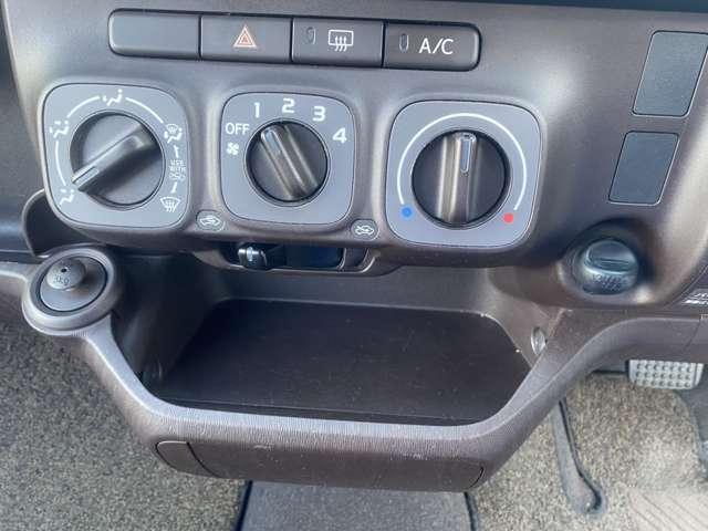 パッソ X クツロギ 禁煙 ナビTV スマキ― アルミ サイドバイザー(31枚目)